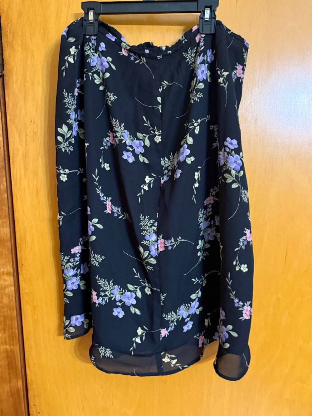 First Issue By Liz Claiborne Skirt Floral Size 18